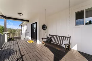 2357 Robertson Crest, Grants Pass, OR 97527 - Photo 4