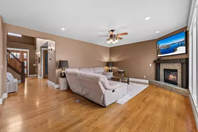 637 Oak Wood, Eagle Point, OR 97524 - Photo 10