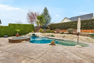 637 Oak Wood, Eagle Point, OR 97524 - Photo 32