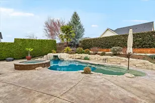 637 Oak Wood, Eagle Point, OR 97524 - Photo 32