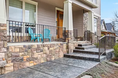 637 Oak Wood, Eagle Point, OR 97524 - Photo 4