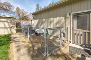 9547 Old Stage Rd, Central Point, OR 97502 - Photo 28