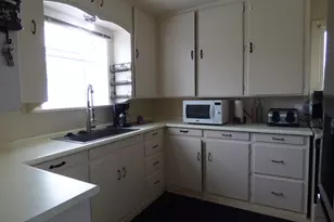 116 NE Evelyn Ave, Grants Pass, OR 97526 - Photo 16