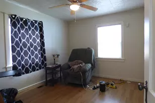 116 NE Evelyn Ave, Grants Pass, OR 97526 - Photo 20