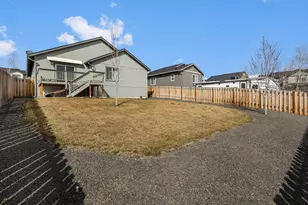 744 NE Brookstone Dr, Prineville, OR 97754 - Photo 24