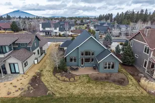 481 W Hope Ave, Sisters, OR 97759 - Photo 54