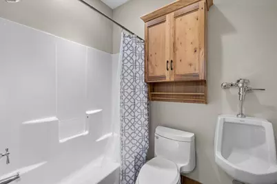 481 W Hope Avenue, Sisters, OR 97759 - Photo 34