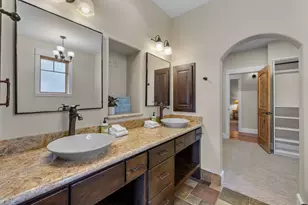 481 W Hope Ave, Sisters, OR 97759 - Photo 24