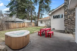 1119 NE 9th St, Bend, OR 97701 - Photo 30