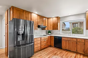 3115 Salishan Ct, Medford, OR 97504 - Photo 10