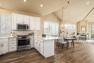 61719 Bridge Creek Loop, Bend, OR 97702 - Photo 6