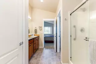 3728 SW 29th St, Redmond, OR 97756 - Photo 18