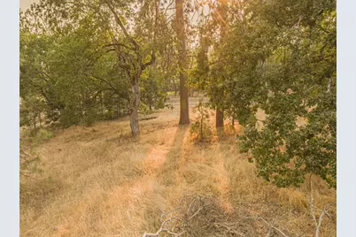 323 Eric Way, Grants Pass, OR 97526 - Photo 12