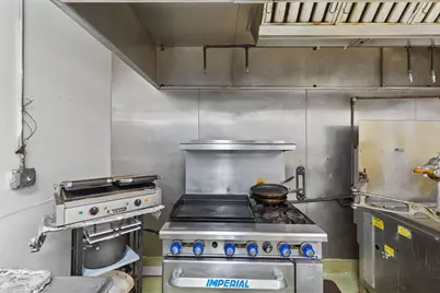 1173 Court Street, Medford, OR 97501 - Photo 20