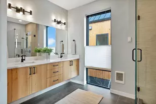 61250 Meeks Trail, Bend, OR 97702 - Photo 26