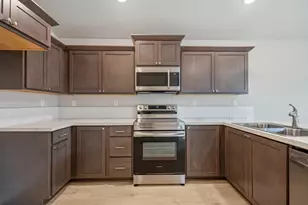 4071 SW Obsidian Pl, Redmond, OR 97756 - Photo 10