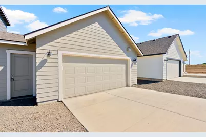 4011 SW Obsidian Place #145, Redmond, OR 97756 - Photo 14