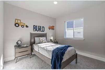 3999 SW Obsidian Place #144, Redmond, OR 97756 - Photo 12