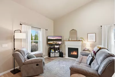 20648 Beaumont Drive, Bend, OR 97701 - Photo 6