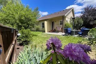 20648 Beaumont Dr, Bend, OR 97701 - Photo 30