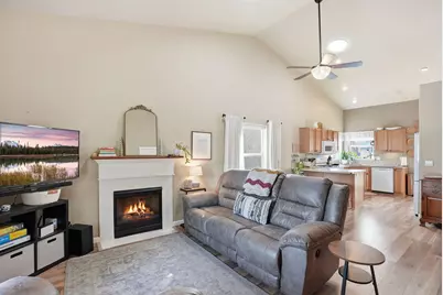 20648 Beaumont Drive, Bend, OR 97701 - Photo 8