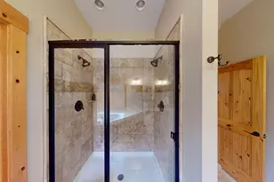 1970 Landaggard Dr NW, Salem, OR 97304 - Photo 40