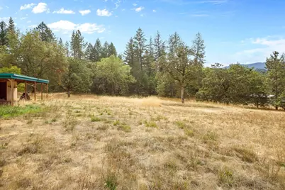 301 Robmar Lane, Grants Pass, OR 97527 - Photo 24