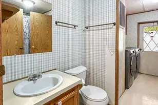 301 Robmar Ln, Grants Pass, OR 97527 - Photo 20