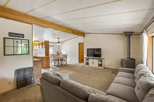 301 Robmar Ln, Grants Pass, OR 97527 - Photo 14