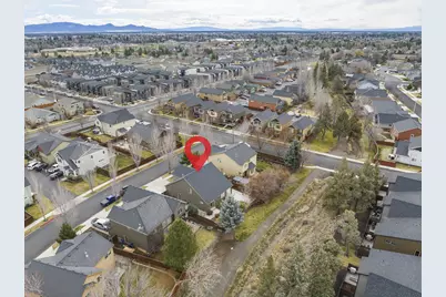 537 NW 28th Street, Redmond, OR 97756 - Photo 32