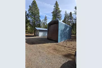 51924 Mowich Lane, La Pine, OR 97739 - Photo 10