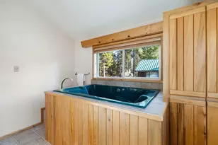 15124 E River Loop Dr E, Bend, OR 97707 - Photo 42