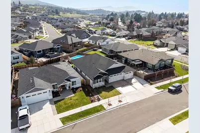 2820 Caldera Lane, Medford, OR 97504 - Photo 30