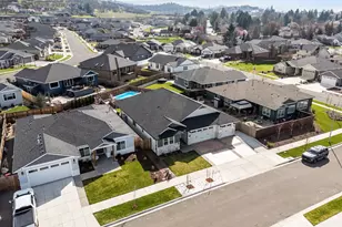 2820 Caldera Ln, Medford, OR 97504 - Photo 30