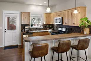 62761 Hawkview Road, Bend, OR 97701 - Photo 8