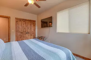 56340 Solar Dr, Bend, OR 97707 - Photo 30