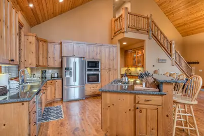 56340 Solar Drive, Bend, OR 97707 - Photo 2