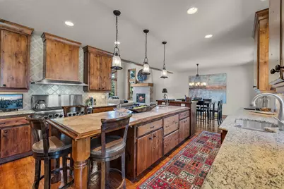 61548 Tam McArthur Loop, Bend, OR 97702 - Photo 8