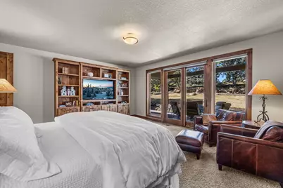 61548 Tam McArthur Loop, Bend, OR 97702 - Photo 16