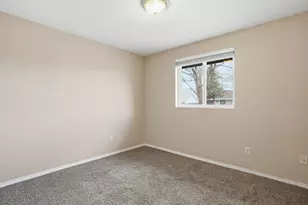 3302 SW Reindeer Ave, Redmond, OR 97756 - Photo 18