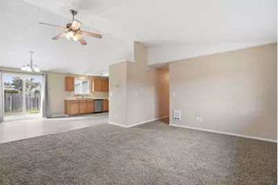 3302 SW Reindeer Avenue, Redmond, OR 97756 - Photo 6