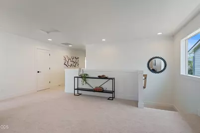 21177 NE Beall Drive #14, Bend, OR 97701 - Photo 24