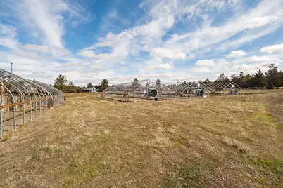 65320 Hwy 20, Bend, OR 97703 - Photo 28