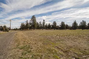 65320 Hwy 20, Bend, OR 97703 - Photo 32