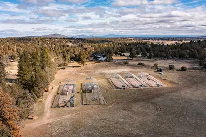 65320 Hwy 20, Bend, OR 97703 - Photo 4