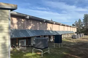 65320 Hwy 20, Bend, OR 97703 - Photo 18