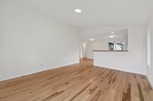 20810 Cassin Dr, Bend, OR 97701 - Photo 4