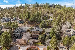 3130 N W Colonial Dr, Bend, OR 97703 - Photo 64