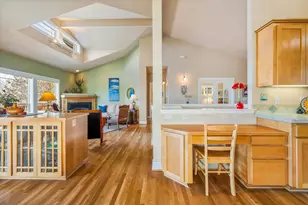 3130 N W Colonial Dr, Bend, OR 97703 - Photo 20