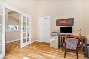 3130 N W Colonial Dr, Bend, OR 97703 - Photo 22